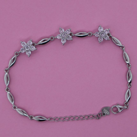 Petal Flower</br> Bracelet